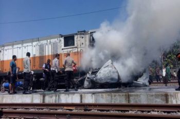 Kecelakaan KA di Grobogan Rombongan Hajatan 