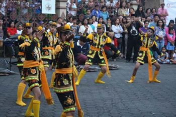 Seni Tradisi Sambut Peserta PKSN di Purwokerto