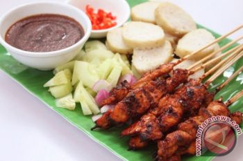 Sate Ayam Pikat Ibu Negara Yunani