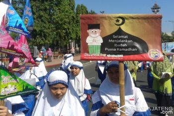1.990 Siswa Kudus Gelar Kirab Sambut Ramadhan