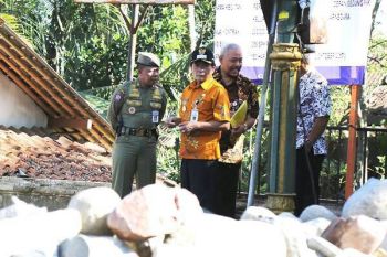 Bupati Banjarnegara Minta Instansi Cek Kondisi Jalan