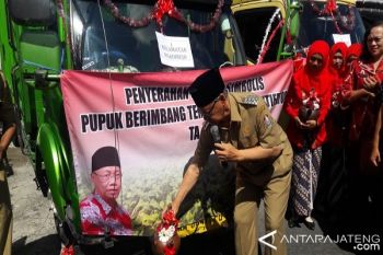 Petani Tembakau di Temanggung Terima Bantuan 296 Ton Pupuk 
