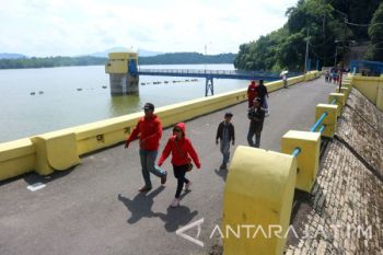 UPT Tutup Pintu Pengeluaran Waduk Pacal Bojonegoro