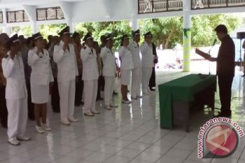 Bupati Sangihe lantik delapan kepala kampung