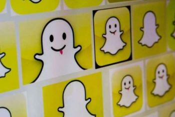 Snapchat Perkenalkan Fitur Custom Stories