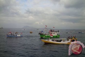 Parade Laut Peringati Hari Pancasila di Ende