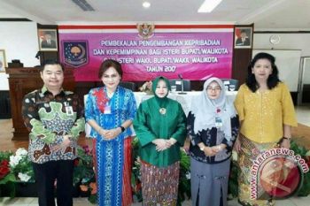Ketua TP-PKK Kota Bitung Ikut Pembekalan PKKUI