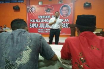 Juliari: Jaga Kenaikan Harga Jelang Lebaran 