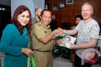 Apresiasi Rawung Bagi Anak Presiden Irlandia