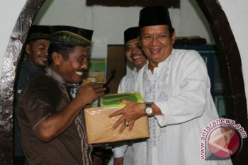 Gubernur prihatin bencana banjir di wilayahnya