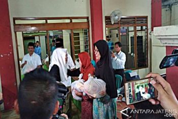 Kemendag Gelar Pasar Murah di Pondok Pesantren Solo