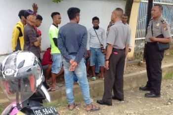 Polsek Japsel gelar penyuluhan hukum di kalangan pengojek