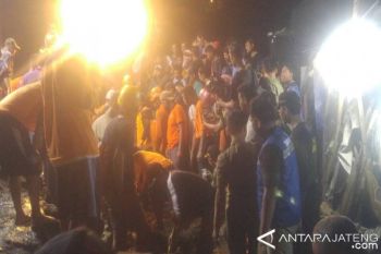 Dua Korban Tertimbun Talud Longsor Ditemukan Tewas 