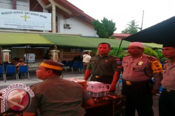 Tokoh Lintas Agama Gelar Bukber Di Gereja