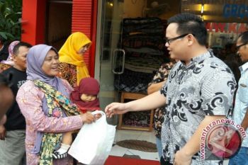 Pemerintah diharapkan membuat gebrakan "gairahkan" bisnis tekstil