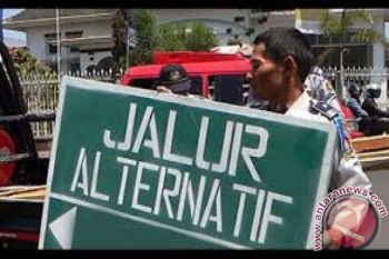 Dharmasraya Pasang Petunjuk Jalur Alternatif Mudik Lebaran
