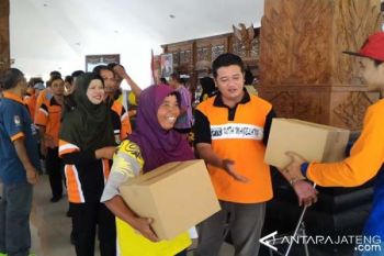 350 Petugas Lapangan Kota Magelang Peroleh Paket Makanan Tambahan