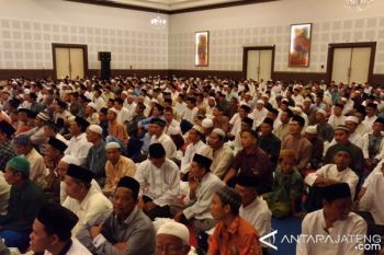 Kospin Jasa Berbuka Puasa Bersama 3.000 Imam Masjid dan Mushala