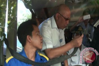 Tiga bus tidak dilengkapi surat uji KIR