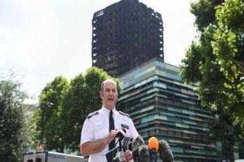 Korban Tewas Kebakaran London 58 Orang 