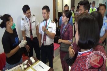 BNN Tes Urine Pilot Pesawat dan Pramugari 
