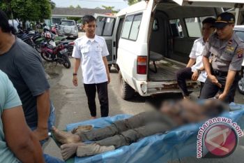 Diduga Soal Warisan, Ayah Tiri Tewas Dibacok di Kapuas