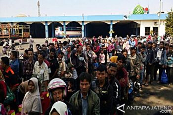 Ratusan Orang di Solo Daftarkan Mudik Gratis