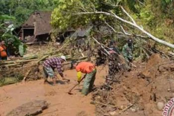  Longsor Landa Sejumlah Wilayah di Ambon