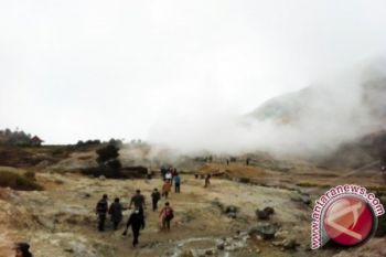Wisata kawah sileri ditutup akibat meletus