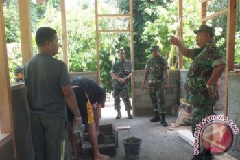 Kemenag Touna Bedah Rumah Warga Jelang HAB