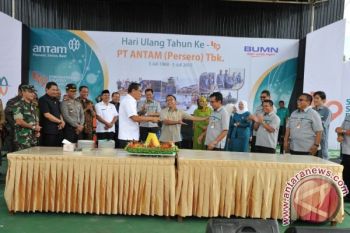 Bupati Minta Antam Rekrut Tenaga Kerja Lokal