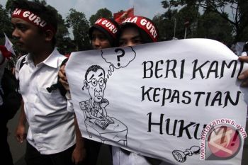PGRI: Guru honorer jadi PR pemerintah