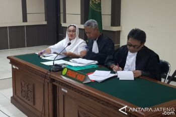 Sri Hartini: Banyak Pegawai Titipan Di RSUD