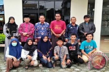 Barut Kirim 7 Pelajar Madrasah Ikuti Kompetisi Aksioma di Tingkat Provinsi 