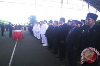 Bupati Sudarsono Mutasi 244 Pejabat Struktural