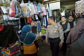 Polres Banjarnegara intensifkan patroli pasar cegah kejahatan