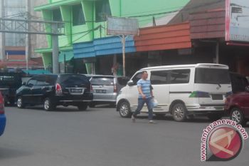 Pemerintah Perlu Benahi Sistem Perparkiran di Padang