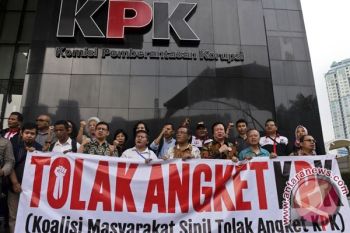 Pegawai KPK akan Ajukan Uji Materi Pasal Hak Angket