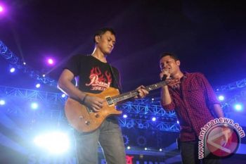 Andra The Backbone Manggung Pertama Di Hutan 