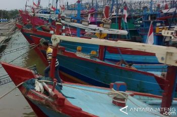 Belasan Kapal Nelayan di Juwana Ludes Terbakar 