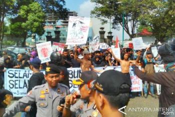 Massa Tolak Pembangunan PLTPB Baturraden