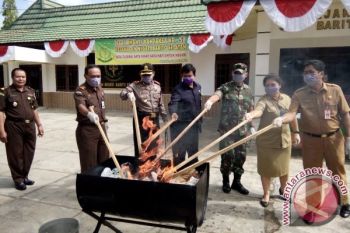 Kejari Barito Selatan Musnahkan Barang Bukti Narkoba 