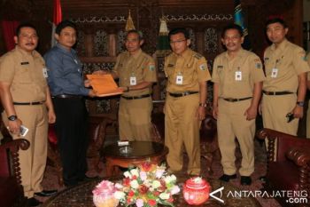 Pemkab-KPU Kudus Tandatangani Naskah Perjanjian Hibah Daerah