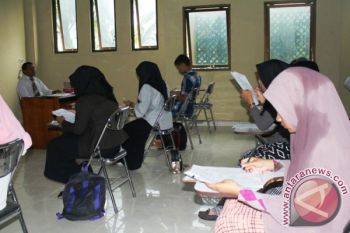610 Calon Mahasiswa Ikuti Ujian-Lokal IAIN Kendari 