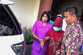 Kondisi Membaik, Ibunda Presiden Jokowi Diizinkan Pulang ke Rumah
