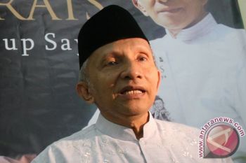 " Amien Rais Datang Temui Pansus atas Inisiatif Pribadi," kata Taufiqulhadi