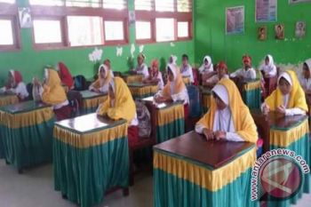 Disdik Tindak Tegas Pelaku Bisnis Peralatan Sekolah 