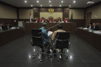 Terdakwa KTP-E divonis 7 dan 5 tahun