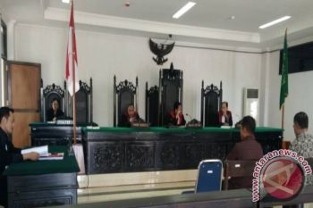 Mantan Wabup Kupang Divonis Setahun Penjara 