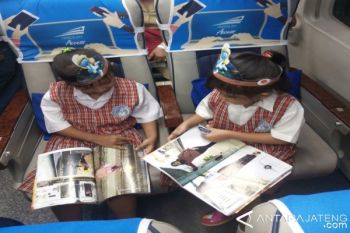 Siswa TK Diajak Cintai KA
